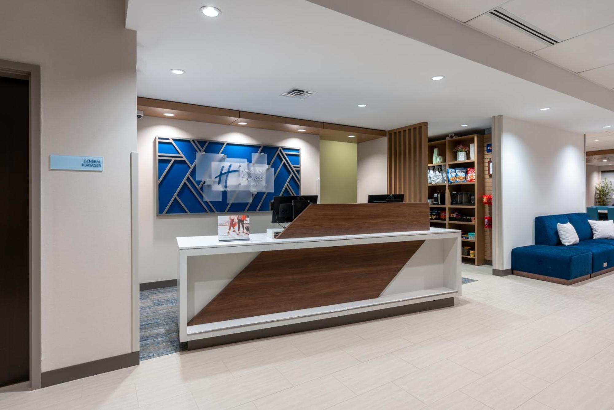 旺市西南智选假日套房酒店 沃恩 外观 照片